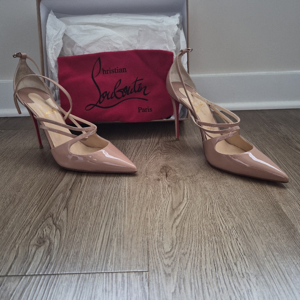 Christian Louboutin Nude Patent Red Sole Heels with Box & Dust Bag – Size 40.5